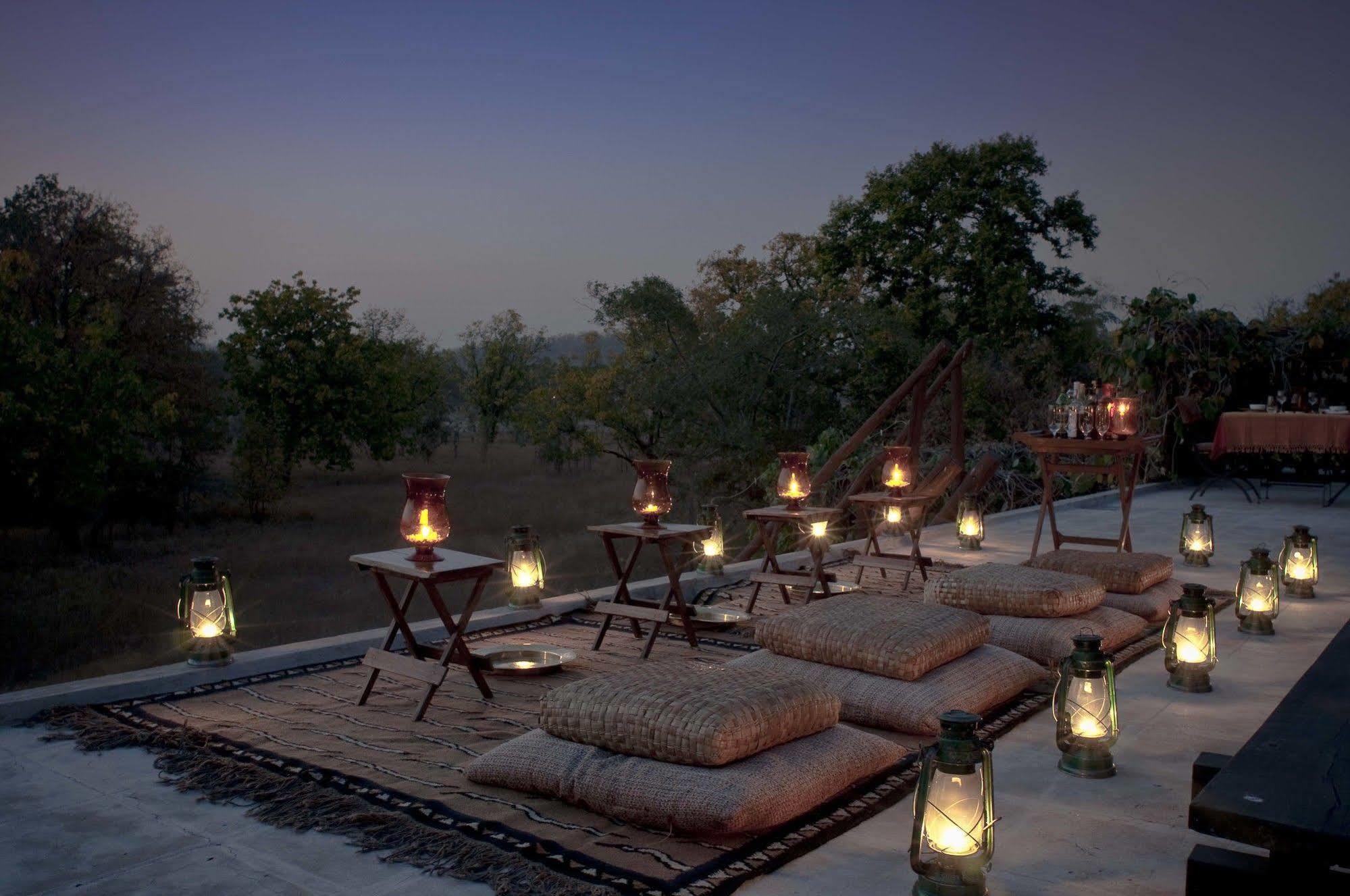 Готель Mahua Kothi, Bandhavgarh National Park Tala  Екстер'єр фото